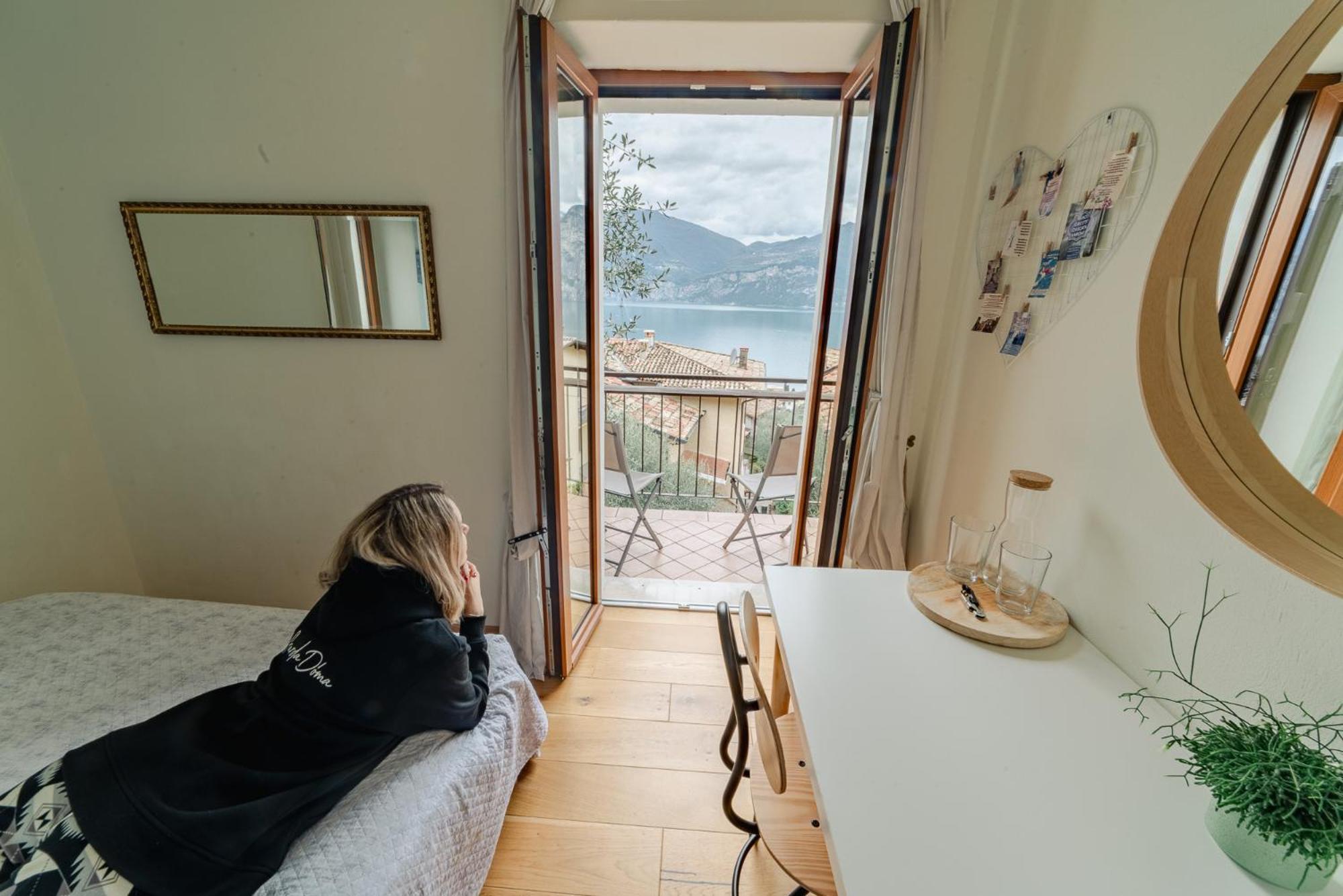 Garda Doma Bed & Breakfast Brenzone sul Garda Ngoại thất bức ảnh