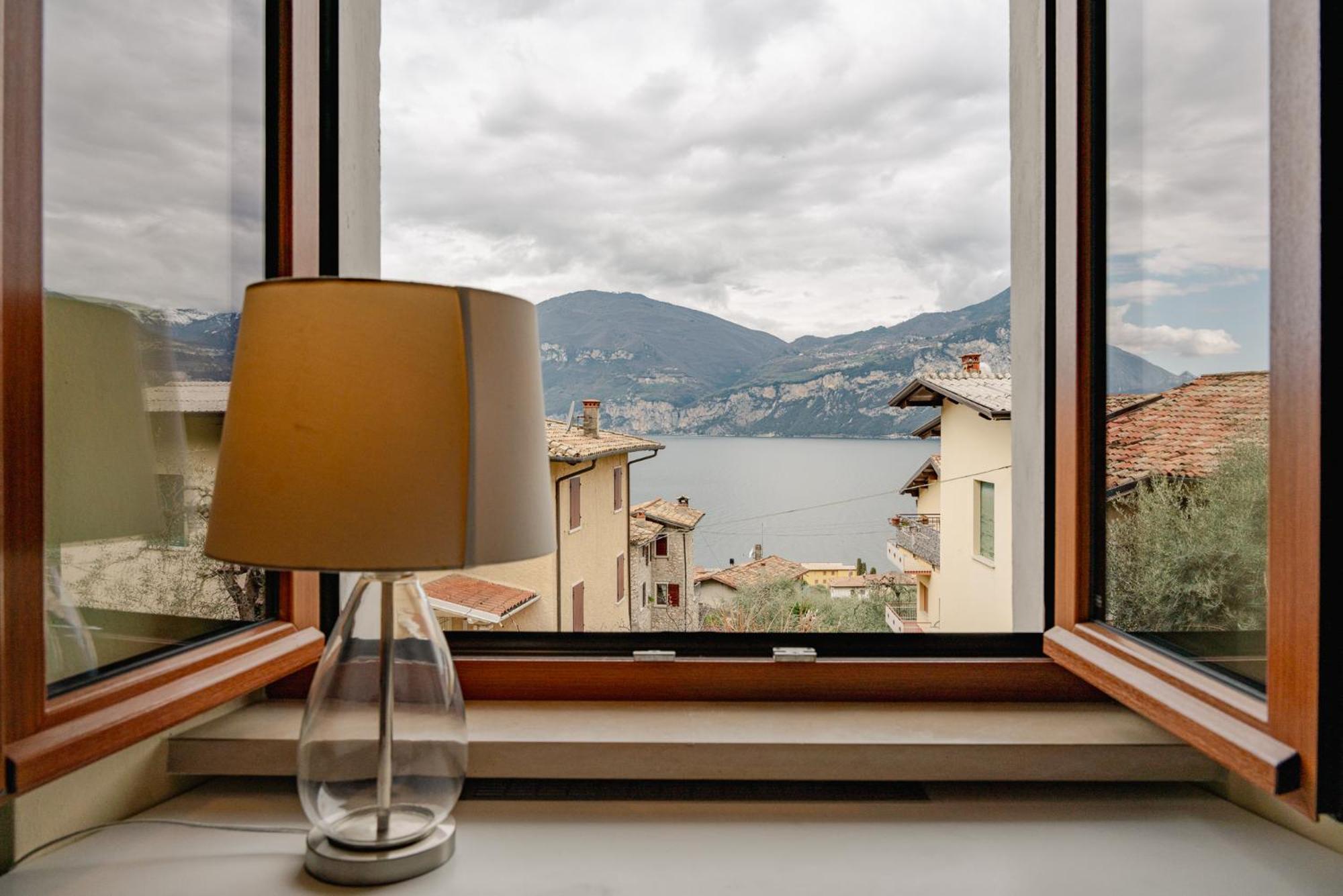 Garda Doma Bed & Breakfast Brenzone sul Garda Ngoại thất bức ảnh