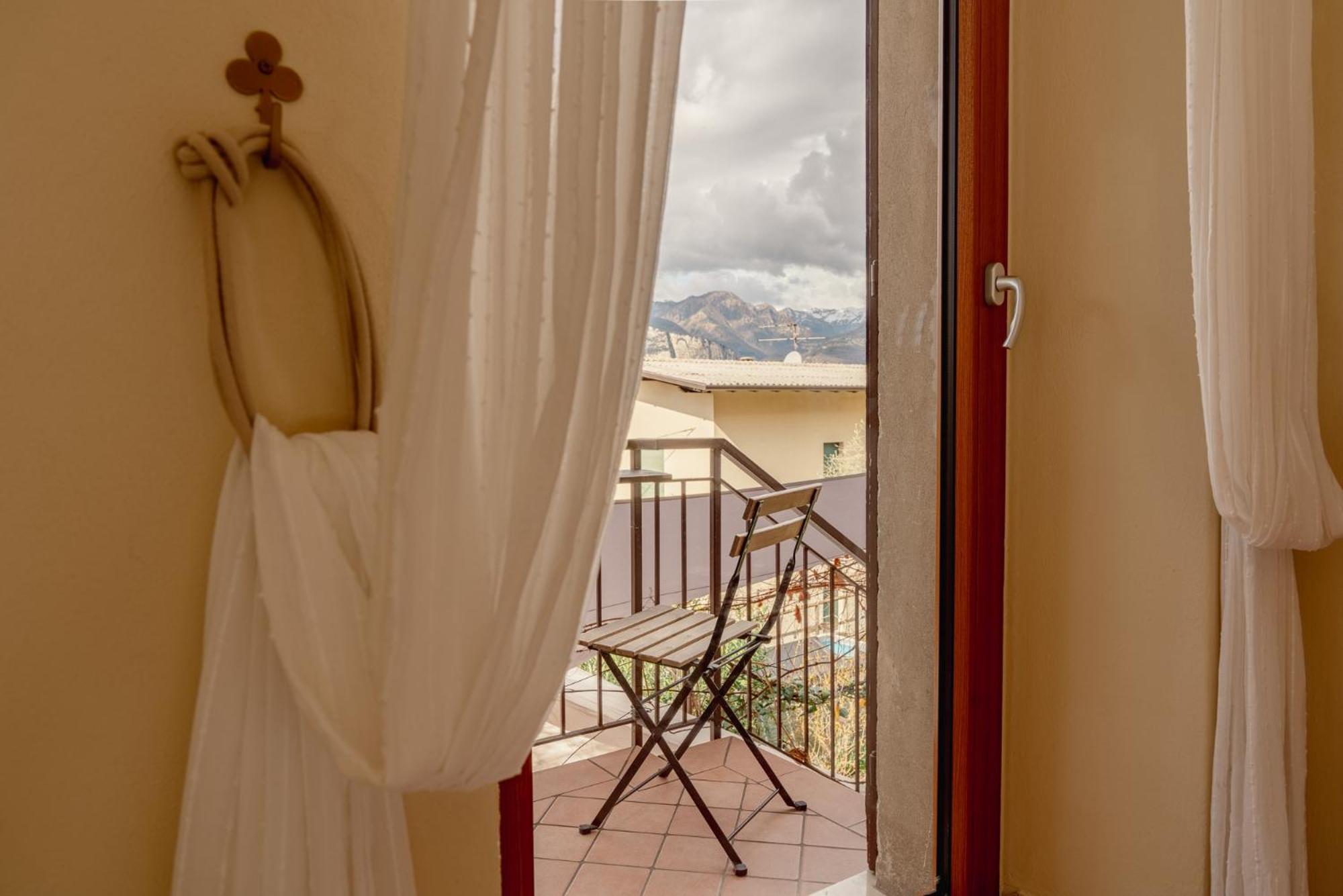 Garda Doma Bed & Breakfast Brenzone sul Garda Ngoại thất bức ảnh